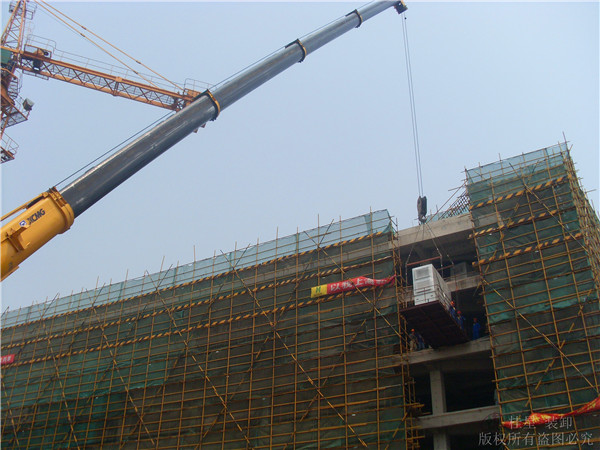 精密設(shè)備吊裝