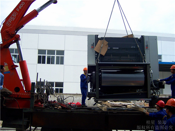 設(shè)備吊裝 設(shè)備吊裝