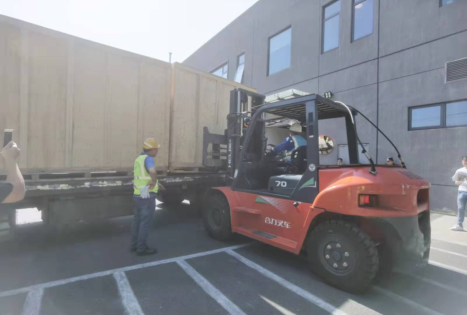 工廠設(shè)備搬遷移位注意事項(xiàng) 工廠設(shè)備搬遷移位注意事項(xiàng)