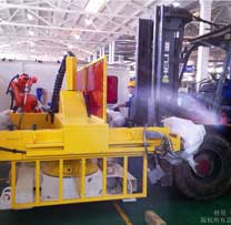 精密焊接機器人設(shè)備搬運