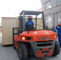 大型設(shè)備搬運(yùn)